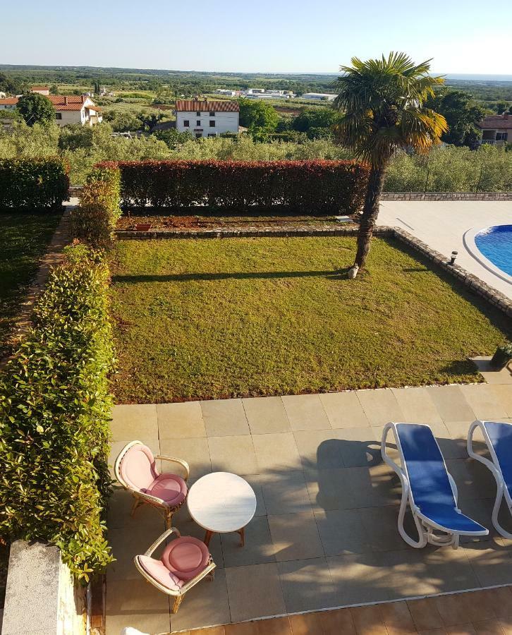 Holiday Home Marina Kaštelir 외부 사진