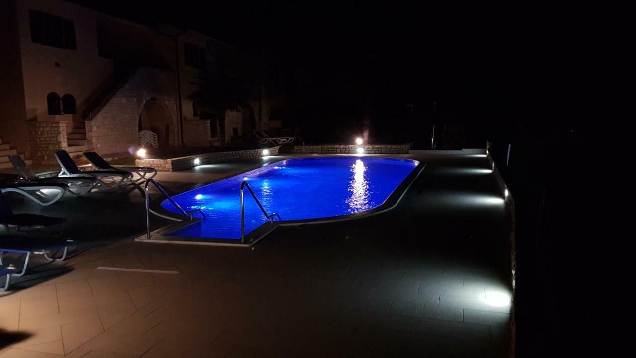 Holiday Home Marina Kaštelir 외부 사진