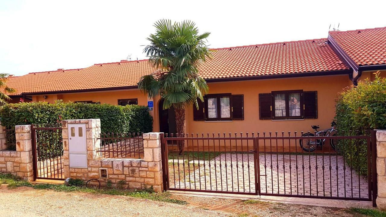 Holiday Home Marina Kaštelir 외부 사진